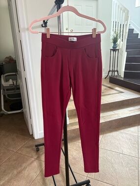 Accent Burgundy Pull-On Slim Pants Size S – Stretchy, Work/Office Chic